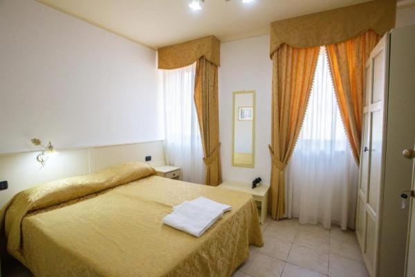 Bed and Breakfast Oz House Скалеа Екстер'єр фото